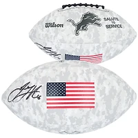 Ballon de football Wilson autographié par Jared Goff des Lions de Détroit en hommage au service 2024