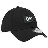 Men's New Era  Black Detroit Lions Scoreboard 39THIRTY Flex Hat