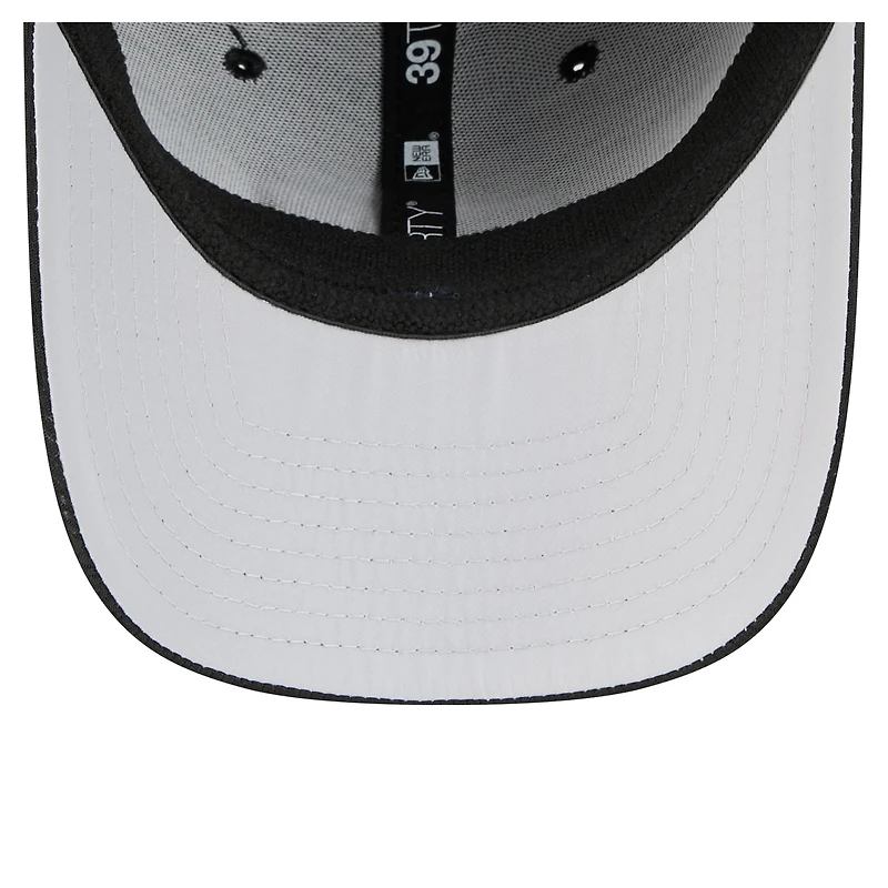 Men's New Era  Black Detroit Lions Scoreboard 39THIRTY Flex Hat