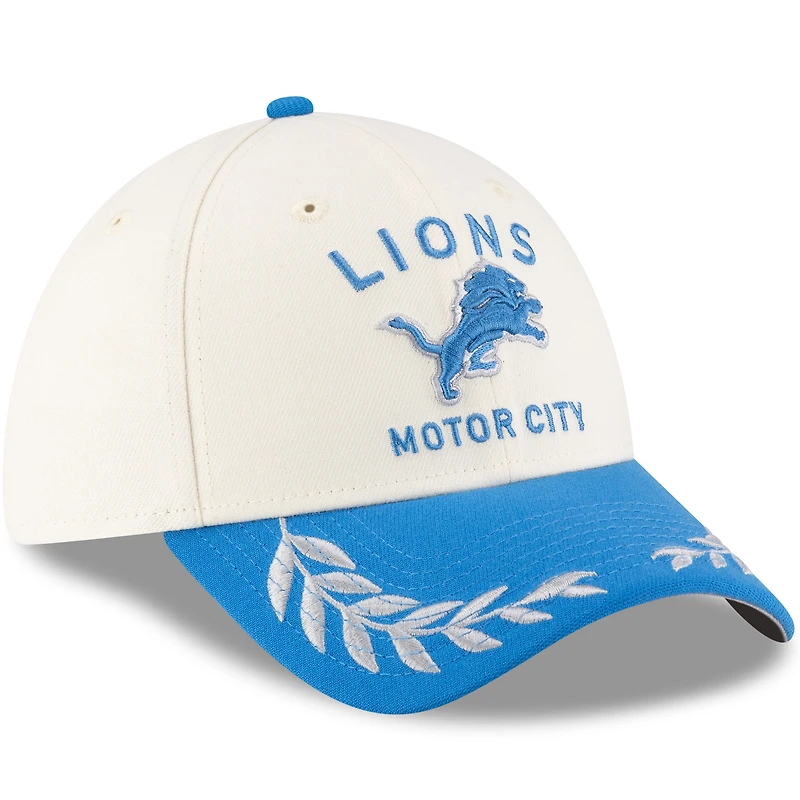 Casquette New Era 39THIRTY Flex crème/bleu pour homme des Lions de Detroit, repêchage NFL 2025