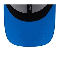 Casquette New Era 39THIRTY Flex blanche/bleue pour homme, logo rétro du camp d'entraînement NFL 2025 des Lions de Detroit
