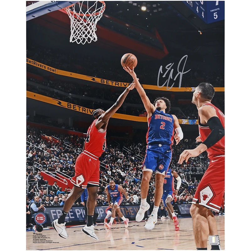 Photo autographiée de Cade Cunningham (Détroit Pistons) - 40 x 50 cm (16 x 20 pouces) - Début de saison