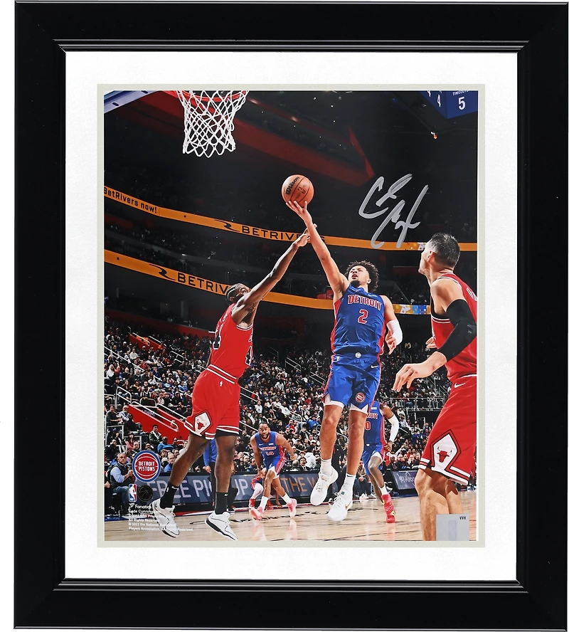 Cade Cunningham Detroit Pistons autographié 8" x 10" à partir d'une photo du début de la saison