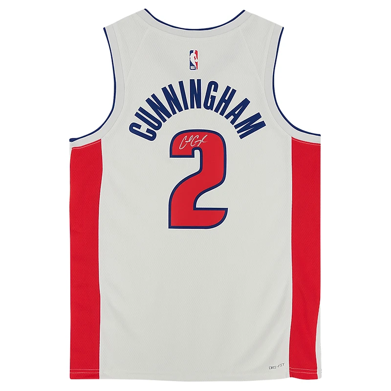 Maillot Swingman Nike Association Edition autographié par Cade Cunningham des Detroit Pistons