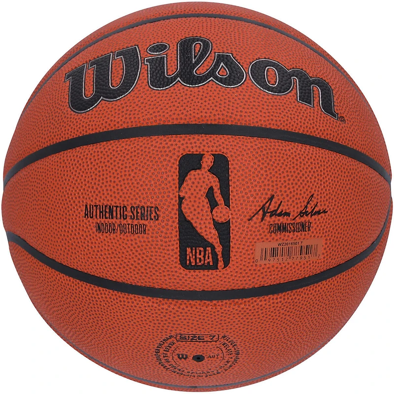 Ballon de basket-ball intérieur/extérieur Wilson Authentic Series autographié par Chauncey Billups des Detroit Pistons