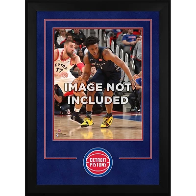 Cadre vertical de luxe Detroit Pistons 16" x 20" avec logo de l'équipe