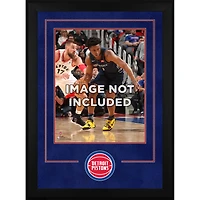 Cadre vertical de luxe Detroit Pistons 16" x 20" avec logo de l'équipe