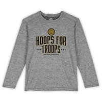 T-shirt à manches longues gris officiel des Detroit Pistons « Hoops For Troops » pour la saison NBA 2025-2026