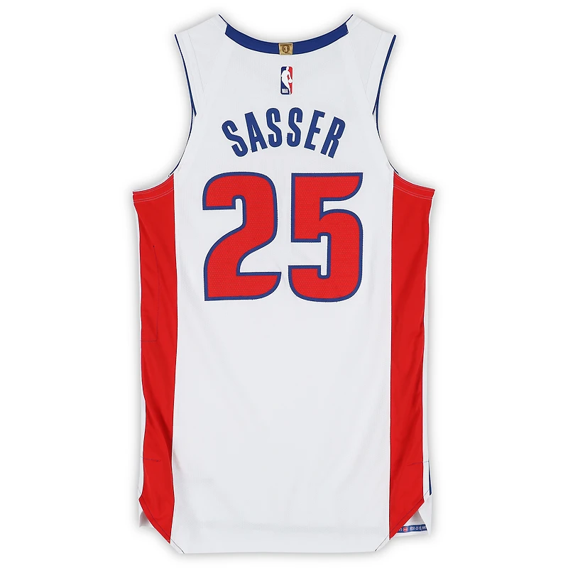 Maillot blanc Nike n° 25 porté par Marcus Sasser (Detroit Pistons) lors de la saison NBA 2025-2026 - Taille 46+4