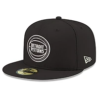 Men's New Era Black/White Detroit Pistons 59FIFTY Fitted Hat