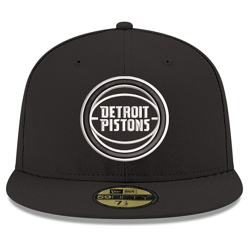 Men's New Era Black/White Detroit Pistons 59FIFTY Fitted Hat