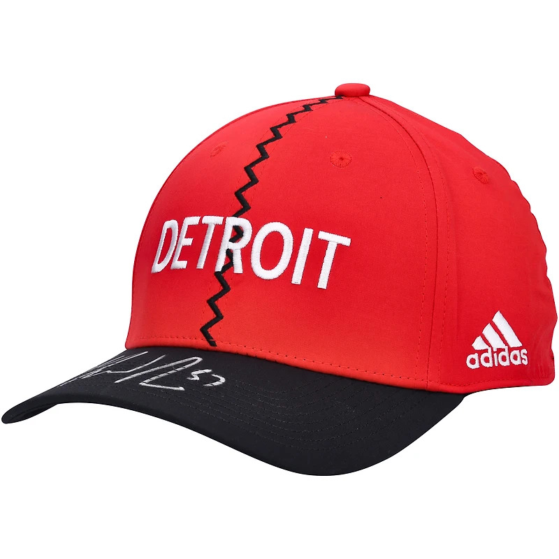 Casquette rétro inversée autographiée par David Perron des Red Wings de Detroit 2022-23