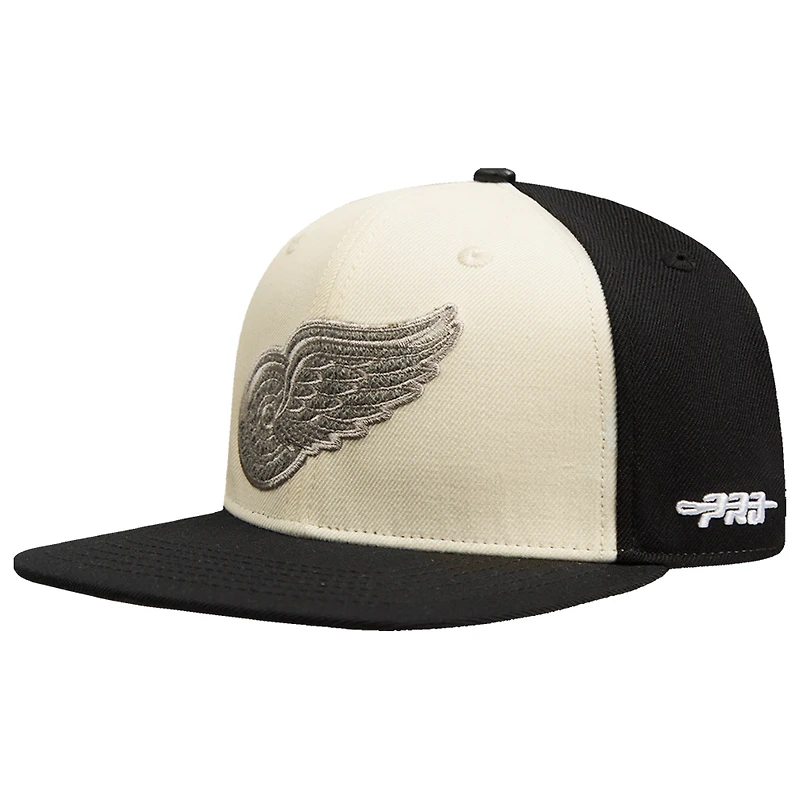 Casquette Snapback en molleton français Detroit Red Wings Pro Standard pour homme en crème