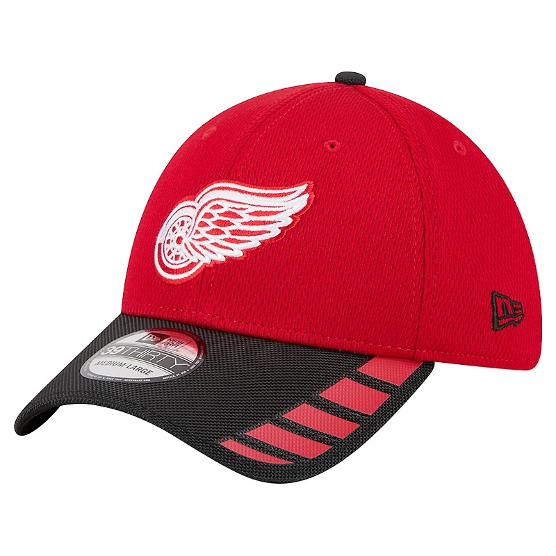 Men's New Era Red Detroit Wings Visor Hit 39THIRTY Flex Hat