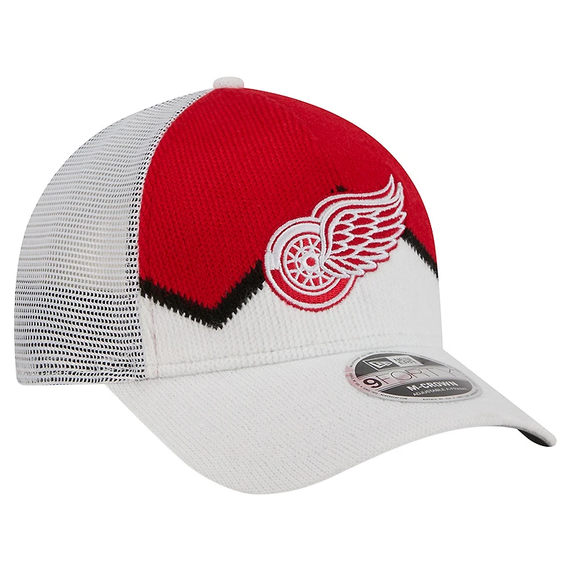 Casquette de camionneur ajustable 9FORTY A-Frame M-Crown pour homme, blanche/rouge, des Red Wings de Detroit, New Era