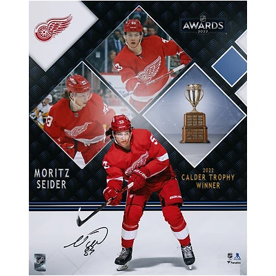 Photographie stylisée autographiée de 16'' x 20'' du vainqueur du trophée Calder 2022 par Moritz Seider des Red Wings de Detroit