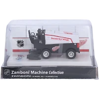 Zamboni moulée sous pression autographiée à l'échelle 1:43 de Patrick Kane par les Red Wings de Detroit