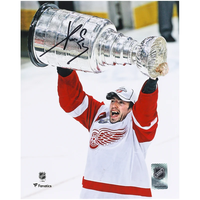 Pavel Datsyuk Detroit Red Wings Autographed 2008 Stanley Cup Champions 8" x 10" Raising Cup Photograph 