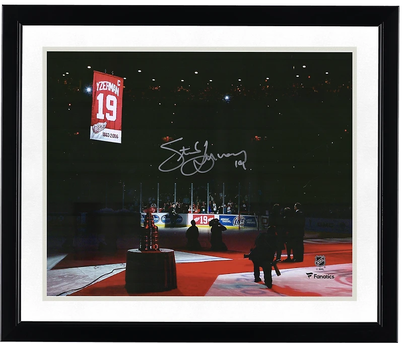 Steve Yzerman Detroit Red Wings Autographed 16" x 20" Jersey Retirement Night Photograph