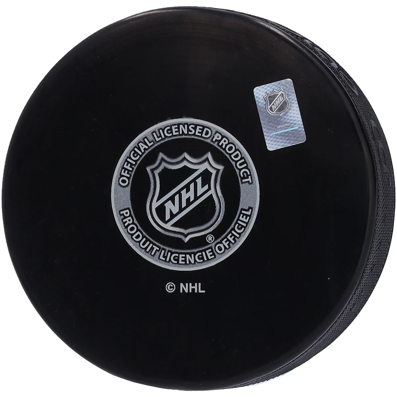 Rondelle de hockey autographiée par Steve Yzerman des Red Wings de Détroit avec l'inscription « HOF 09 »