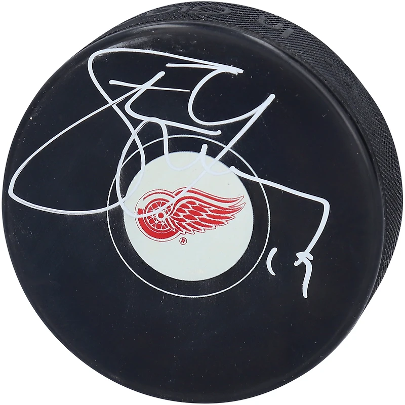 Rondelle de hockey avec logo autographié par Steve Yzerman des Red Wings de Détroit