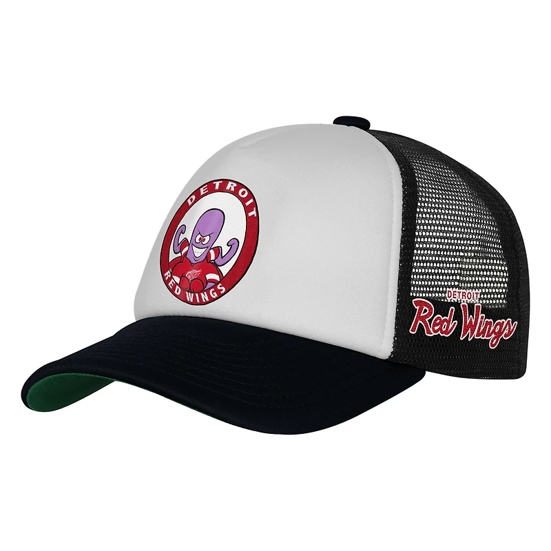 Youth Mitchell & Ness  White Detroit Red Wings Mascot Adjustable Trucker Hat