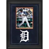 Cadre photo vertical de luxe Detroit Tigers 8" x 10" avec logo de l'équipe