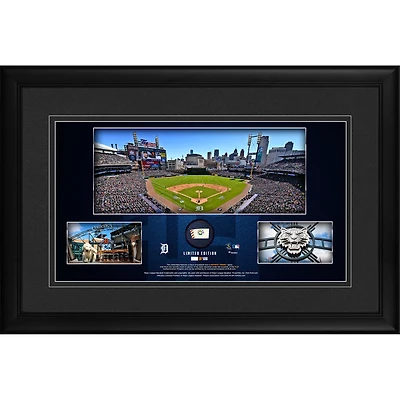 Collage panoramique encadré du stade des Detroit Tigers de 10" x 18" avec un morceau de baseball utilisé lors du match - Édition limitée à 500 exemplaires