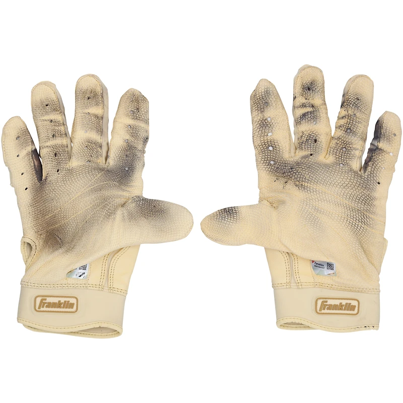 Gants de frappe beiges Franklin utilisés par Kerry Carpenter avec les Tigers de Detroit lors de la saison 2025 de la MLB