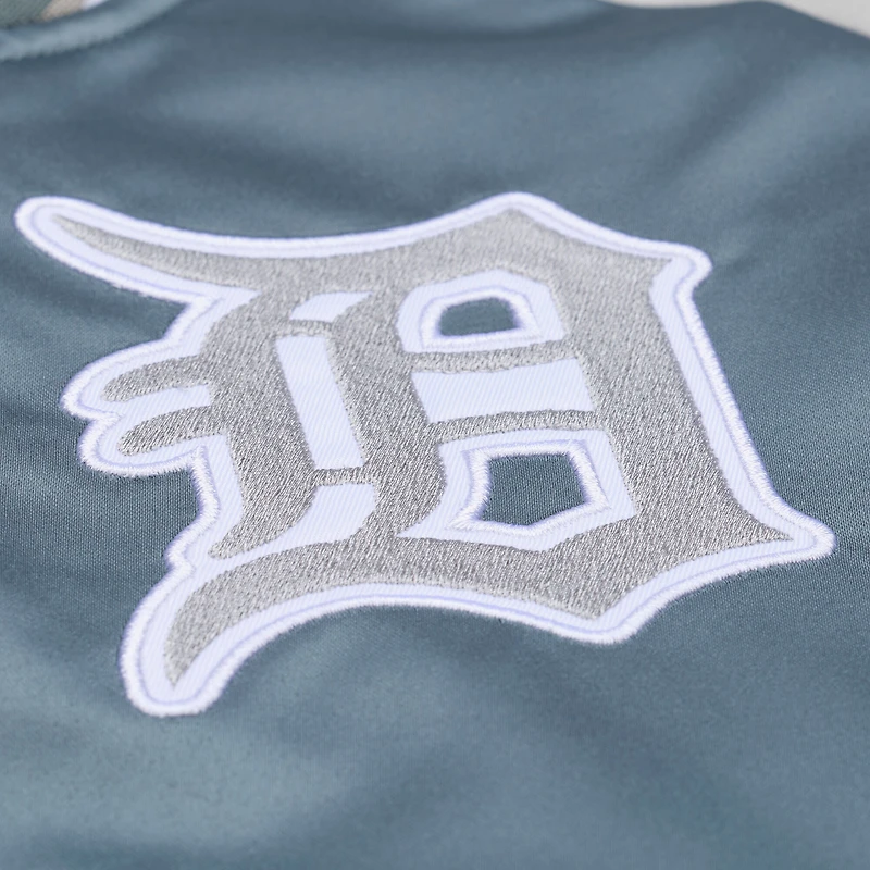 Men's Mitchell & Ness  Gray Detroit Tigers Thunderstorm Head Coach Lightweight Satin Full-Snap Jacket