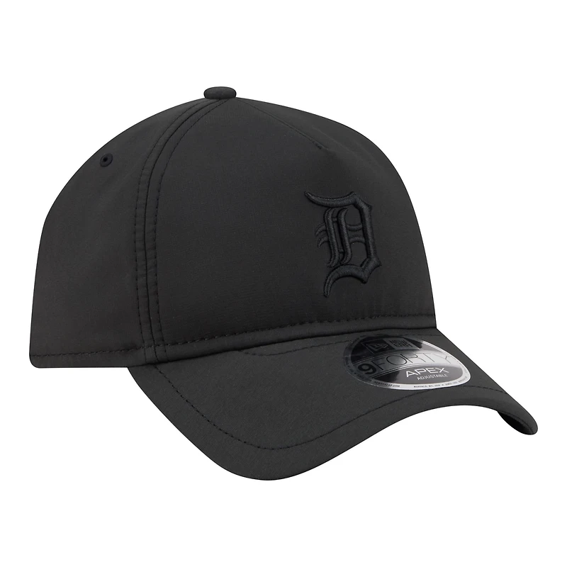 Men's New Era  Black Detroit Tigers Injection Apex 9FORTY Adjustable Hat