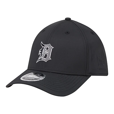 Men's New Era  Black Detroit Tigers Metallic 39THIRTY M-Crown Flex Hat