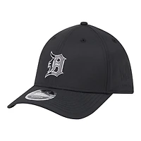 Men's New Era  Black Detroit Tigers Metallic 39THIRTY M-Crown Flex Hat
