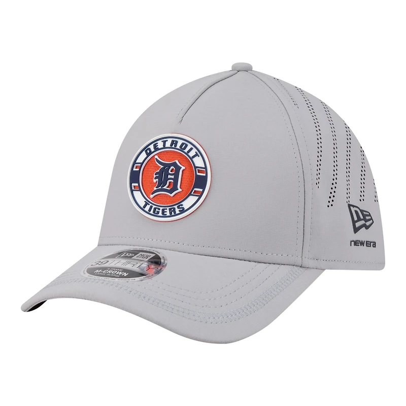 Men's New Era Gray Detroit Tigers Patch 39THIRTY A-Frame M-Crown Perforated Flex Hat