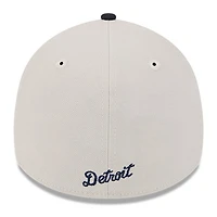 Men's New Era  Khaki/Black Detroit Tigers 2024 Fourth of July 39THIRTY Flex Hat