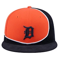 Casquette snapback rétro en velours côtelé New Era bleu marine/orange des Detroit Tigers pour homme
