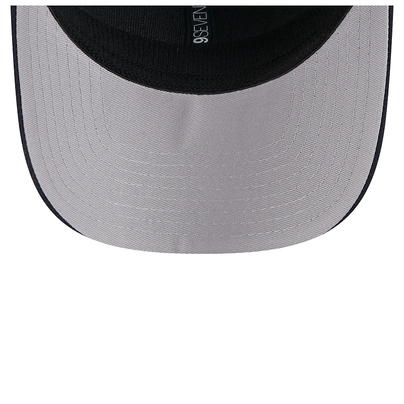 Men's New Era Navy Detroit Tigers Flag 9SEVENTY Stretch-Snap Hat