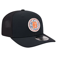 Men's New Era  Navy Detroit Tigers Floral Patch 9SEVENTY Adjustable Hat
