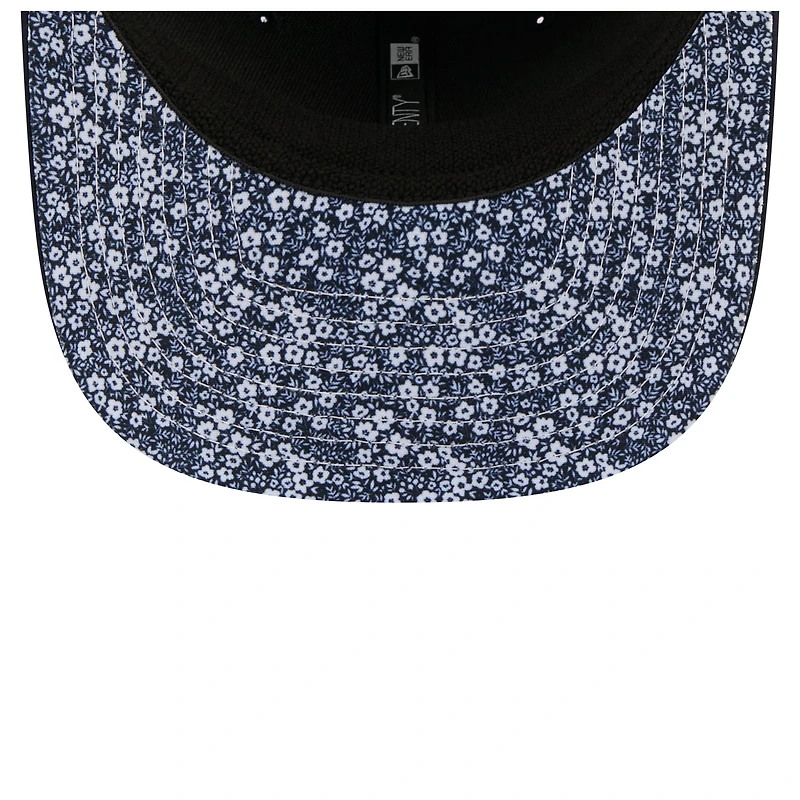 Men's New Era Navy Detroit Tigers Floral Patch 9SEVENTY Adjustable Hat
