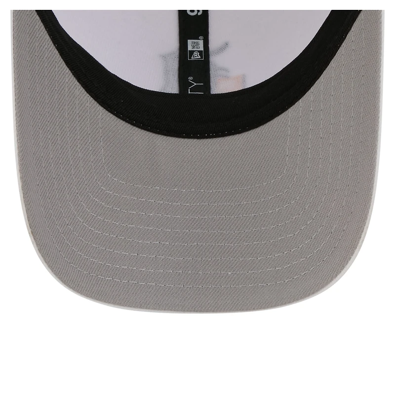 Men's New Era  White Detroit Tigers Flag 9FORTY Trucker Adjustable Hat