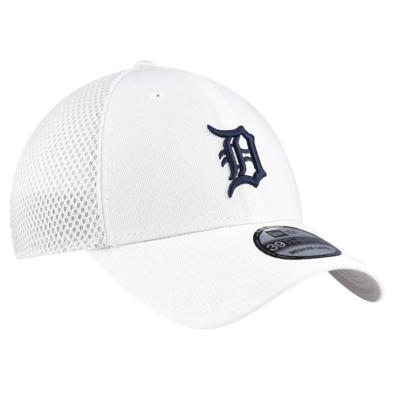 Men's New Era White Detroit Tigers REPREVE Neo 39THIRTY Flex Hat