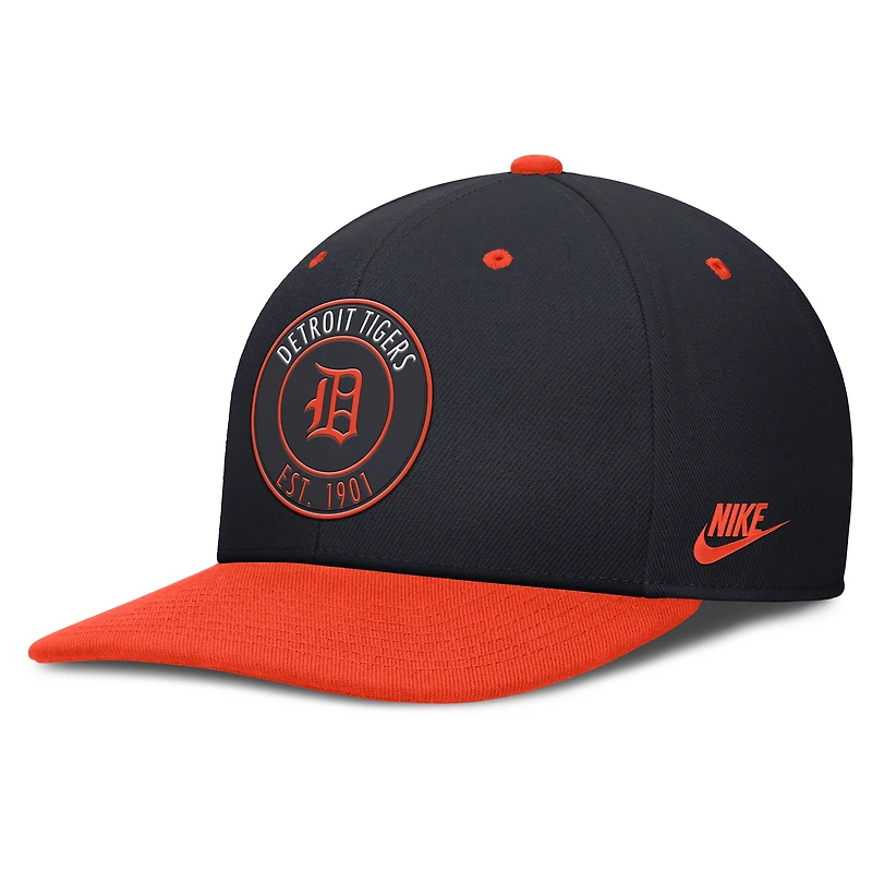 Casquette Nike Pro Dri-FIT Snapback bleu marine/orange Detroit Tigers Cooperstown Collection pour homme