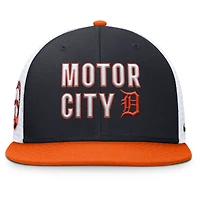 Men's Nike  Navy Detroit Tigers Pro Trucker Snapback Hat