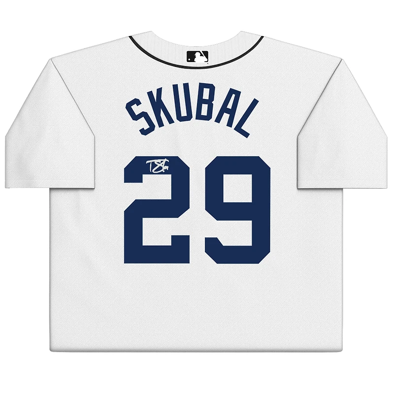 Maillot réplique Nike blanc autographié par Tarik Skubal des Detroit Tigers