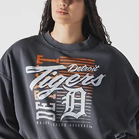 Women's New Era Navy Detroit Tigers Boxy Mineral Wash Dolmen Sleeve Cropped Sweatshirt