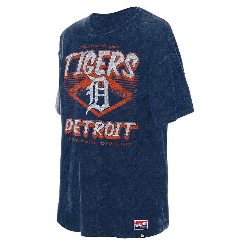 T-shirt oversize bleu marine Detroit Tigers pour femme New Era à délavage minéral
