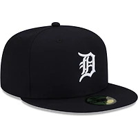 Casquette ajustée New Era 59FIFTY pour jeunes, bleu marine, Detroit Tigers Authentic Collection, logo principal sur le terrain