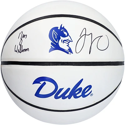Ballon de basket blanc signé à plusieurs reprises par Jayson Tatum et Zion Williamson des Duke Blue Devils