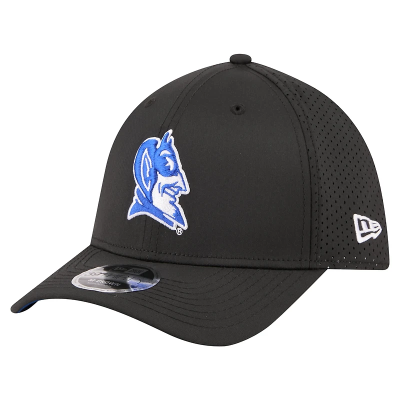Casquette New Era noire Duke Blue Devils 39THIRTY M-Crown Flex Fit pour homme