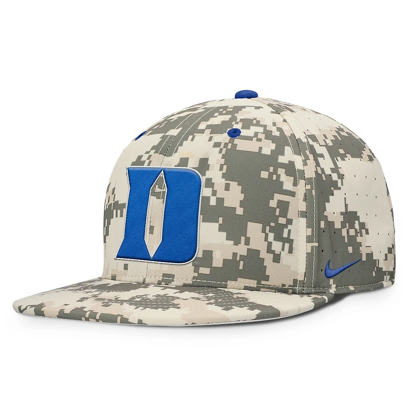 Casquette ajustée Nike Digital Camo Duke Blue Devils 2025 Dugout True Performance pour homme